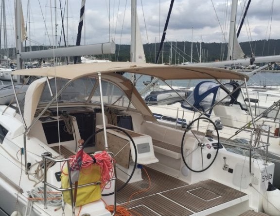 Dufour 410 Grand Large