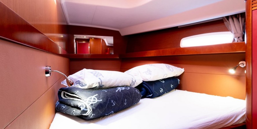 Beneteau Oceanis 50 Family