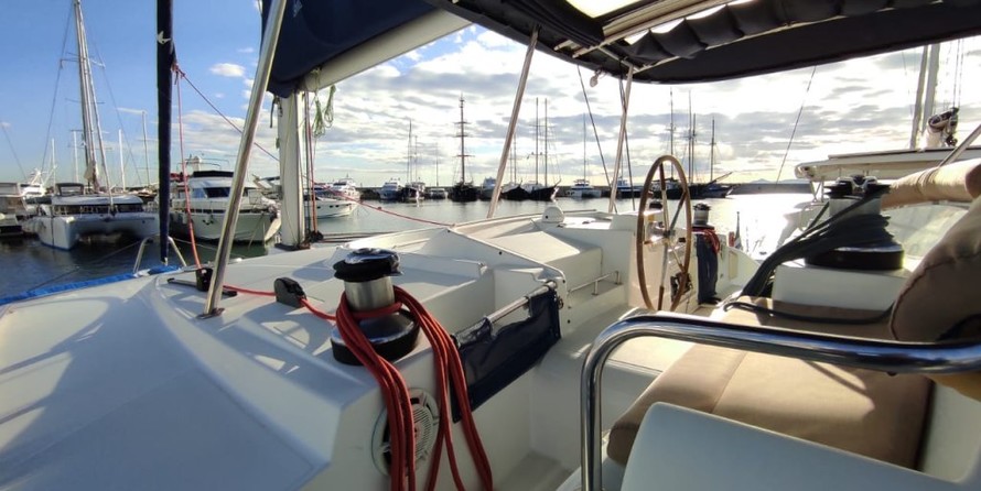 Lagoon 440