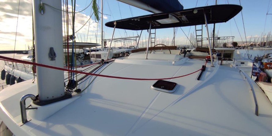 Lagoon 440