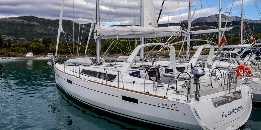 Beneteau Oceanis 45