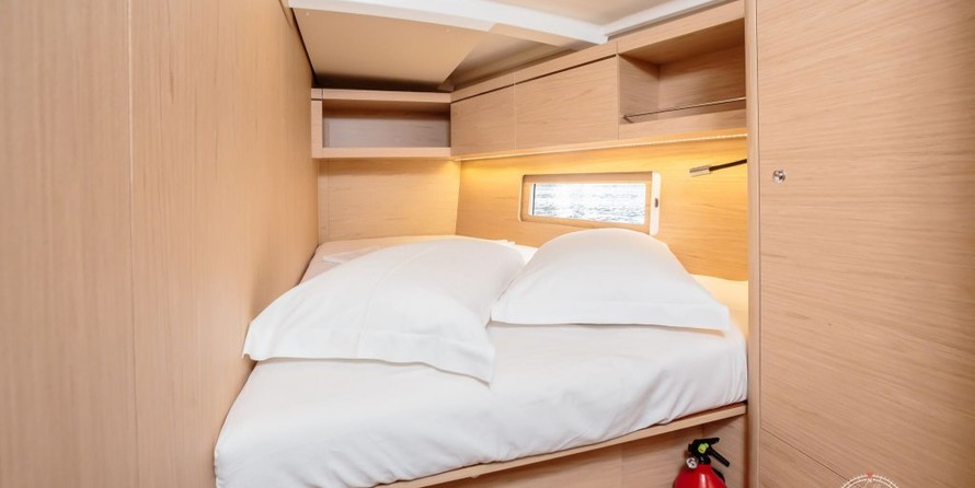 Beneteau Oceanis 46.1