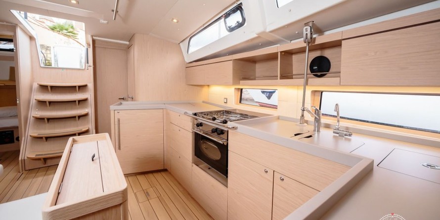 Beneteau Oceanis 46.1