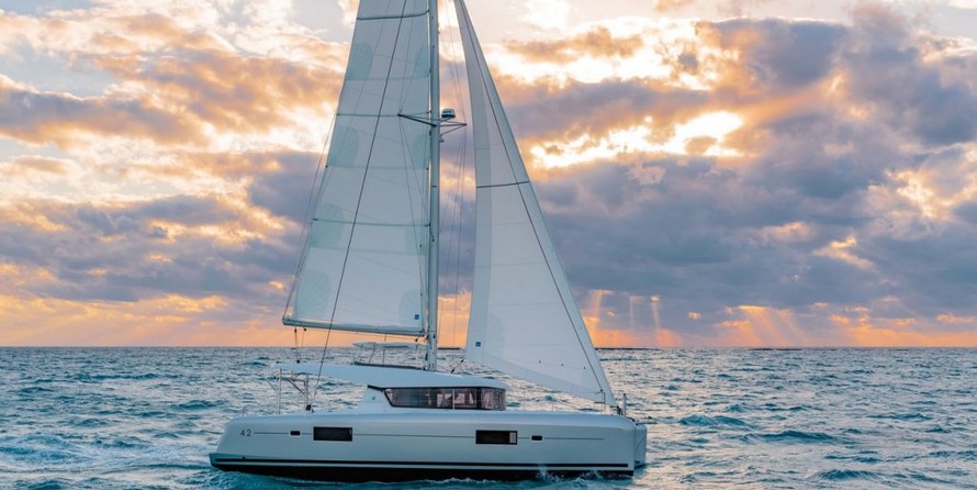 Lagoon 42