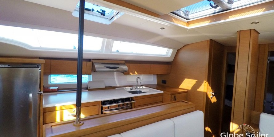 Jeanneau 54