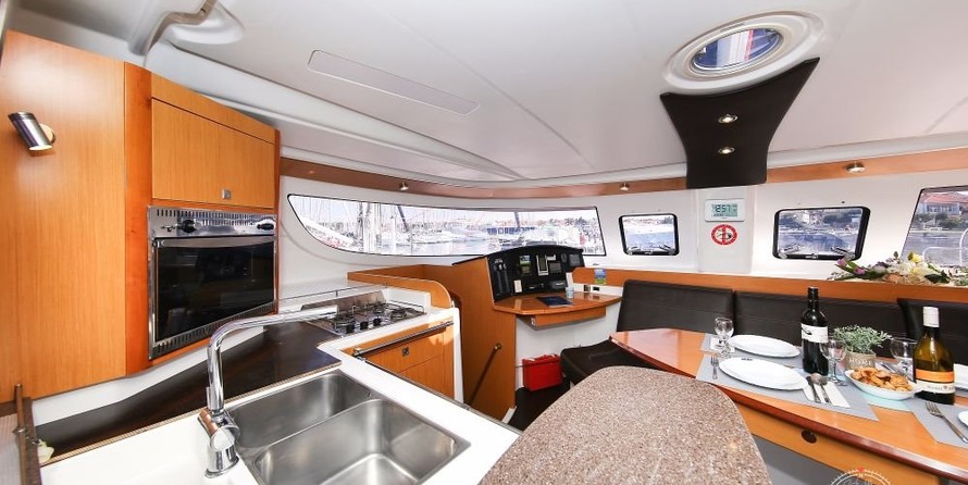 Fountaine Pajot Lipari 41