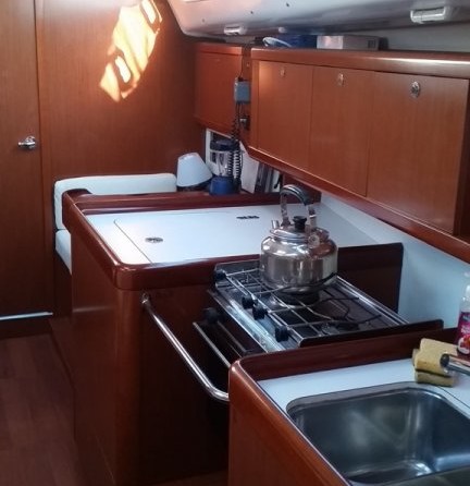 Beneteau Oceanis 40