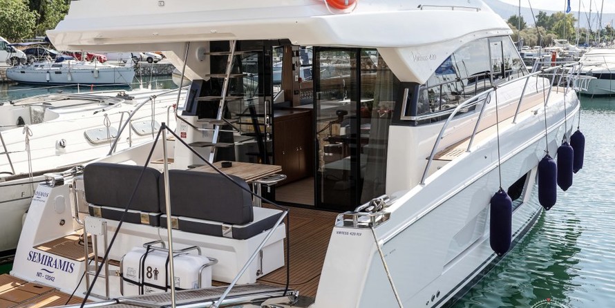 Bavaria Virtess 420 Fly