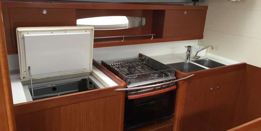 Beneteau Oceanis 50 Family