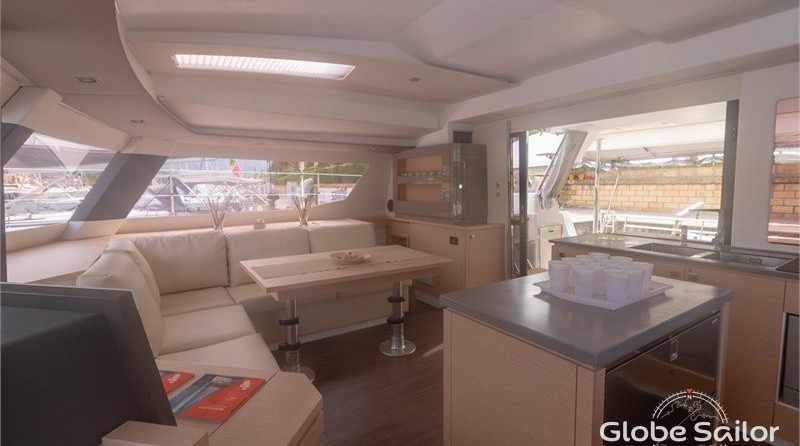 Fountaine Pajot Saba 50