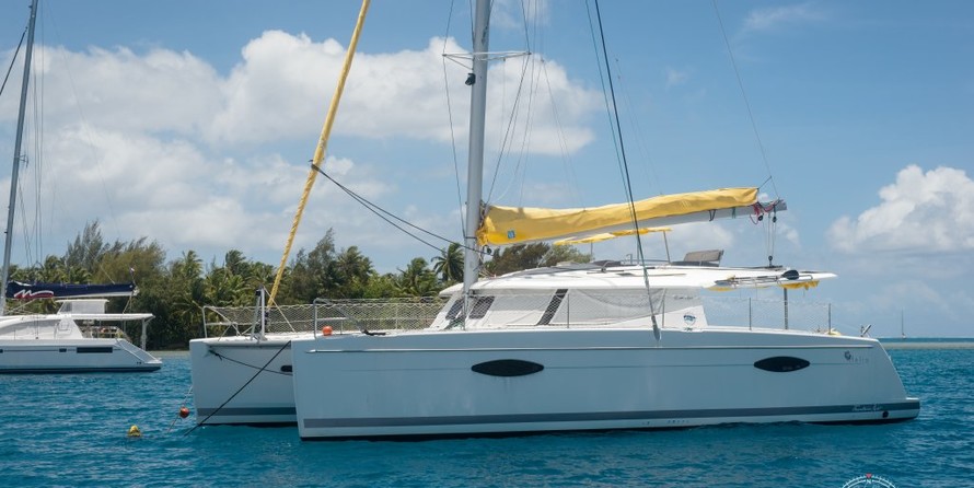 Fountaine Pajot Helia 44