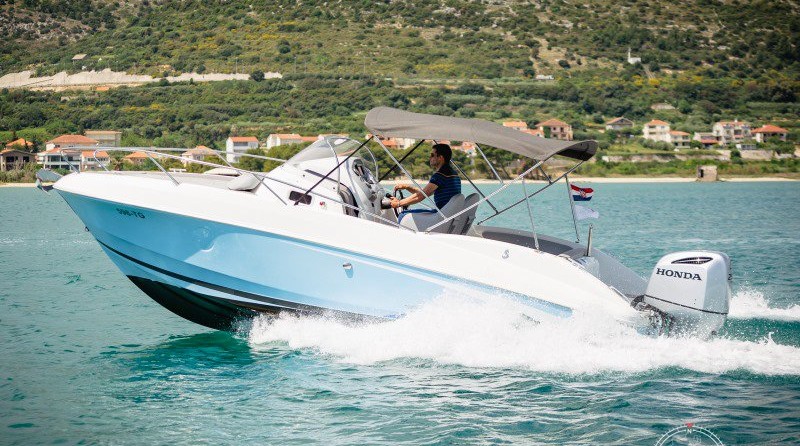 Beneteau Flyer 750 Sun Deck