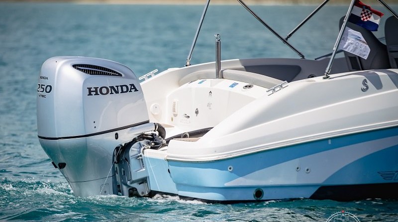 Beneteau Flyer 750 Sun Deck