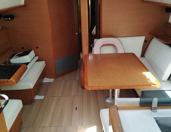 Jeanneau Sun Odyssey 439
