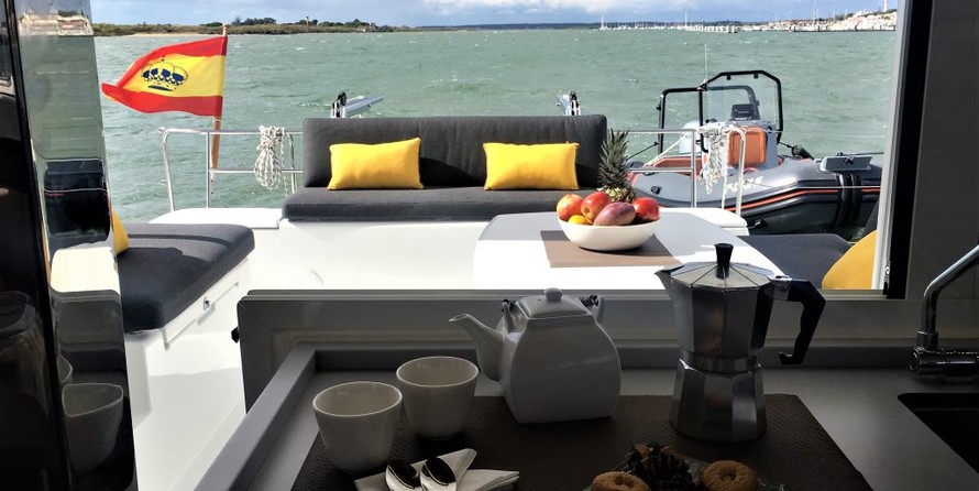 Lagoon 40
