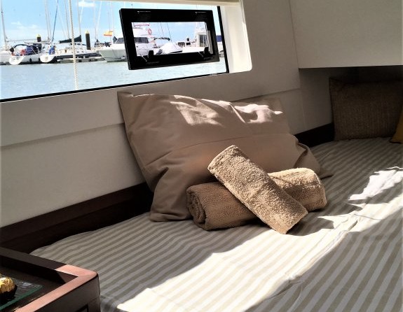 Lagoon 40