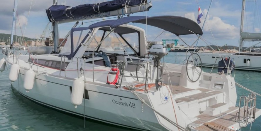 Beneteau Oceanis 48