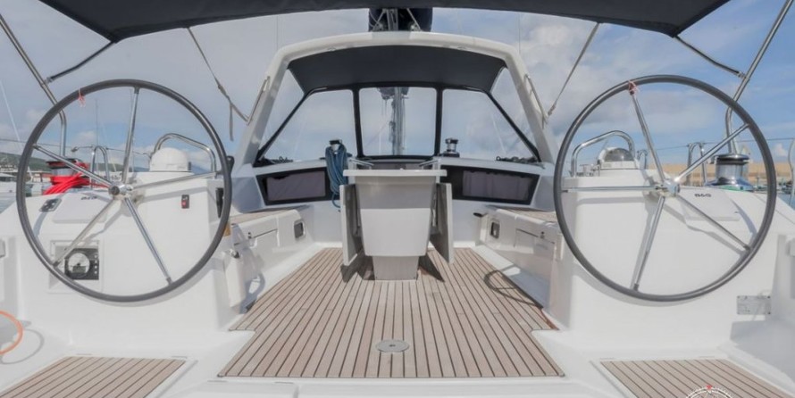Beneteau Oceanis 48