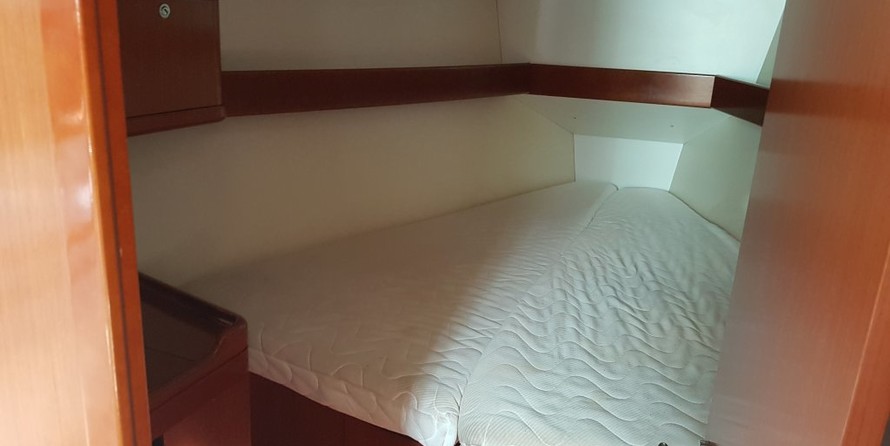 Beneteau Oceanis 373