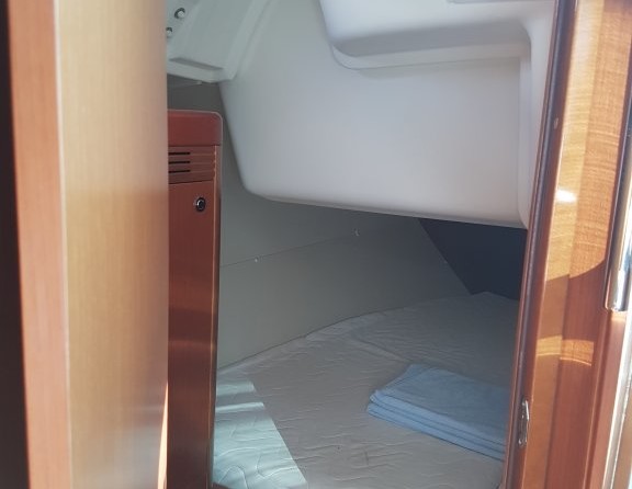 Beneteau Oceanis 373