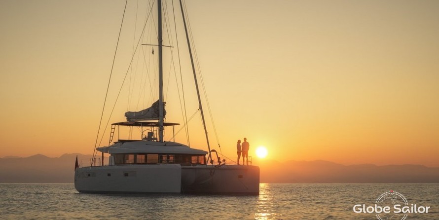 Lagoon 52