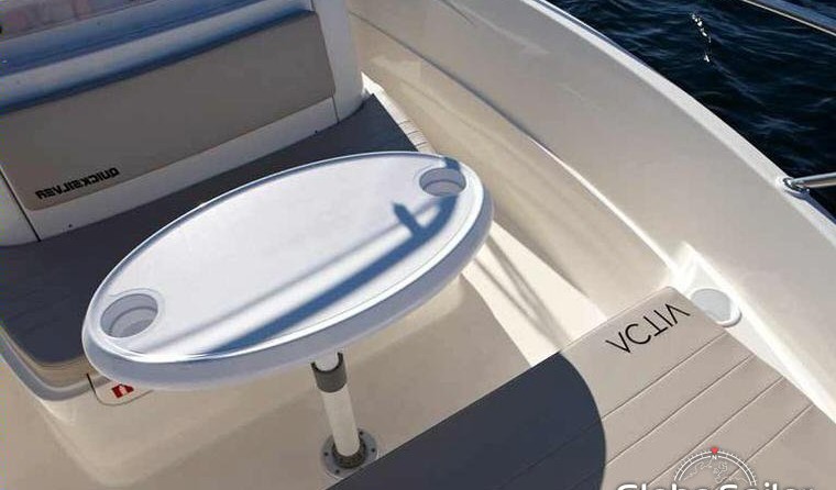 Quicksilver Activ 605 Open