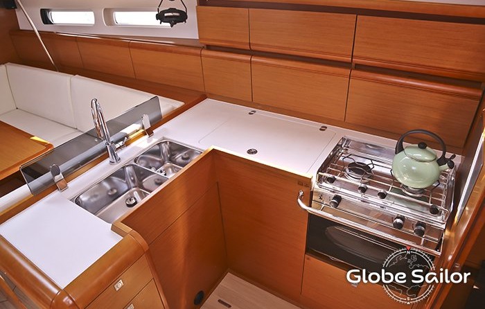 Jeanneau Sun Odyssey 439