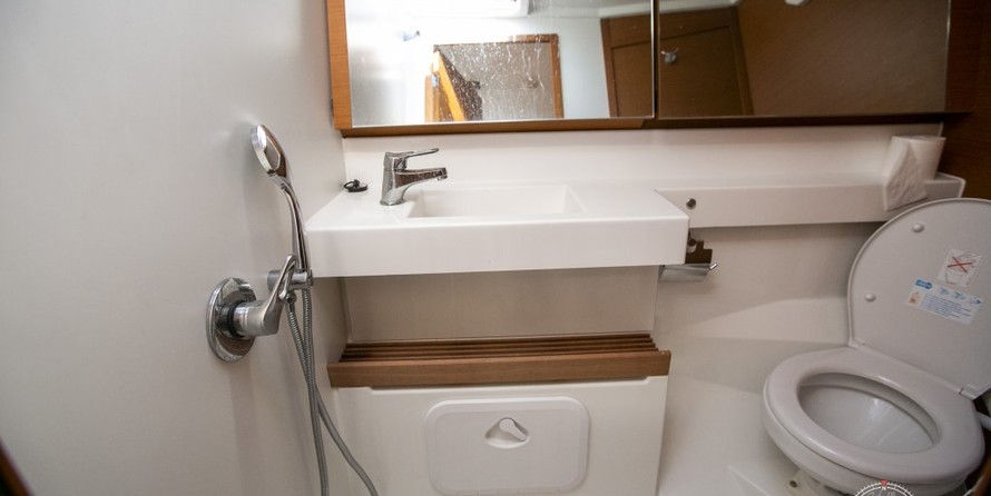 Jeanneau Sun Odyssey 440