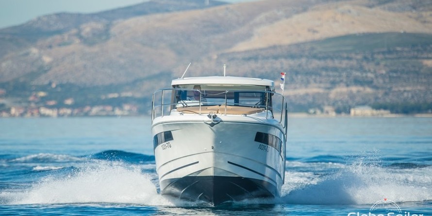 Jeanneau Merry Fisher 855