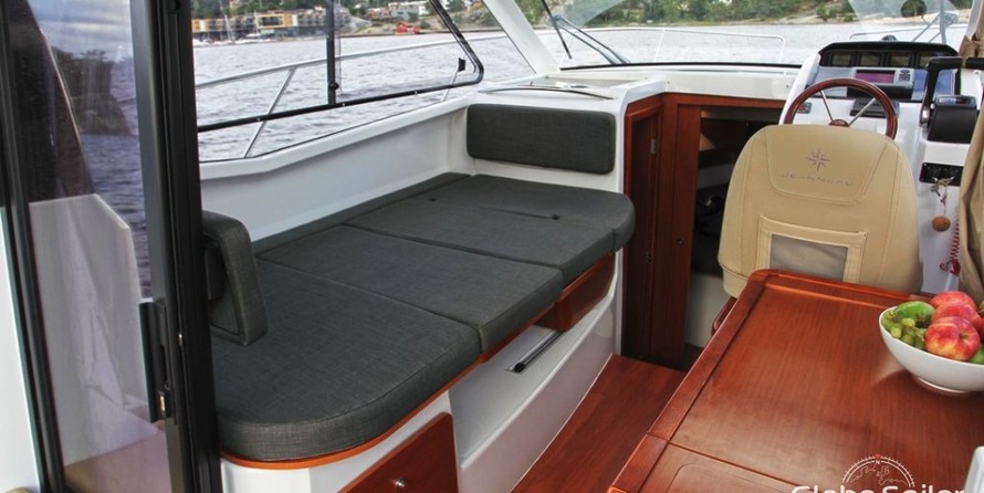 Jeanneau Merry Fisher 855