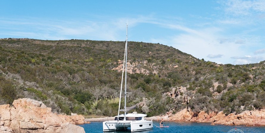 Fountaine Pajot Helia 44