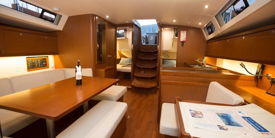 Beneteau Oceanis 45
