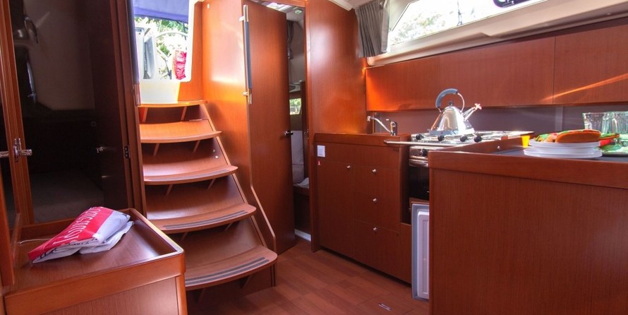 Beneteau Oceanis 41.1