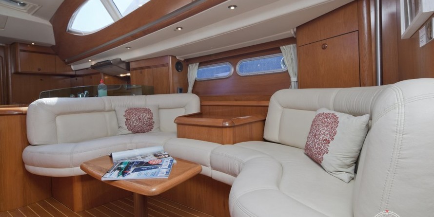 Jeanneau Sun Odyssey 54