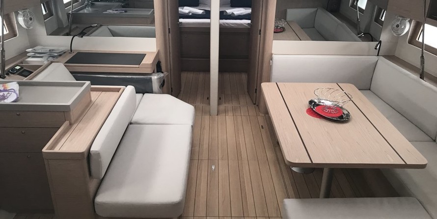 Beneteau Oceanis 51.1