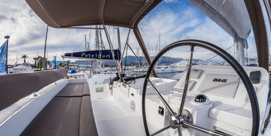 Lagoon 450 F