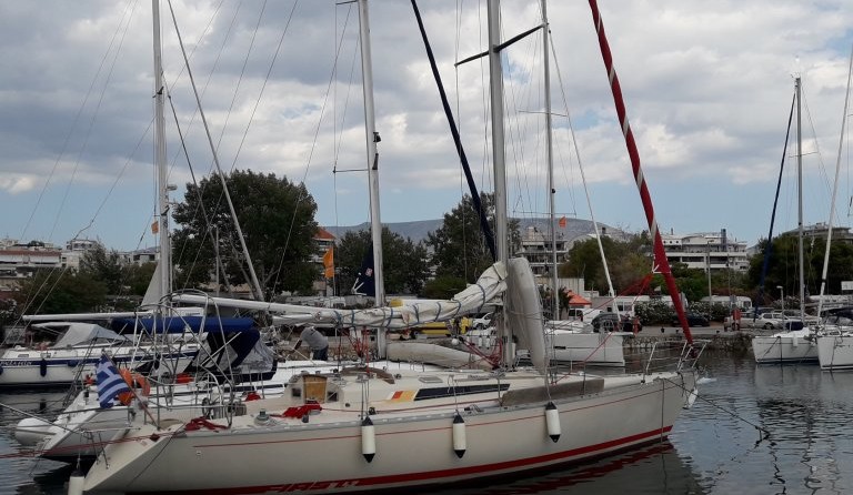 Beneteau First 42