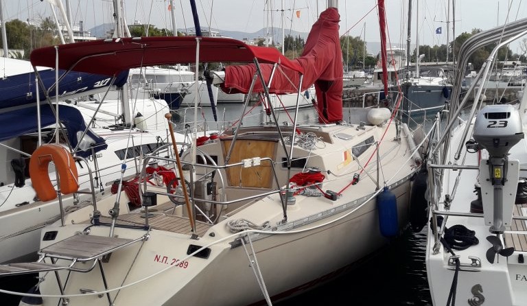 Beneteau First 42