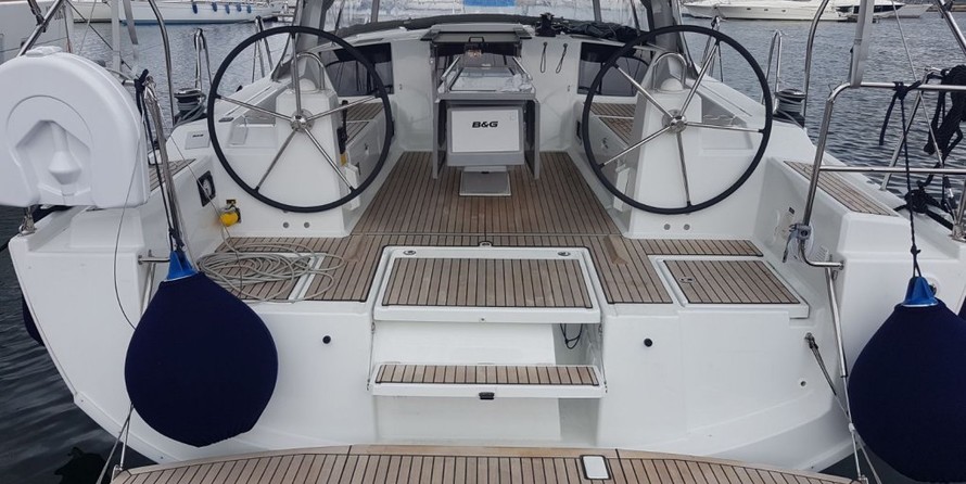 Beneteau Oceanis 41.1