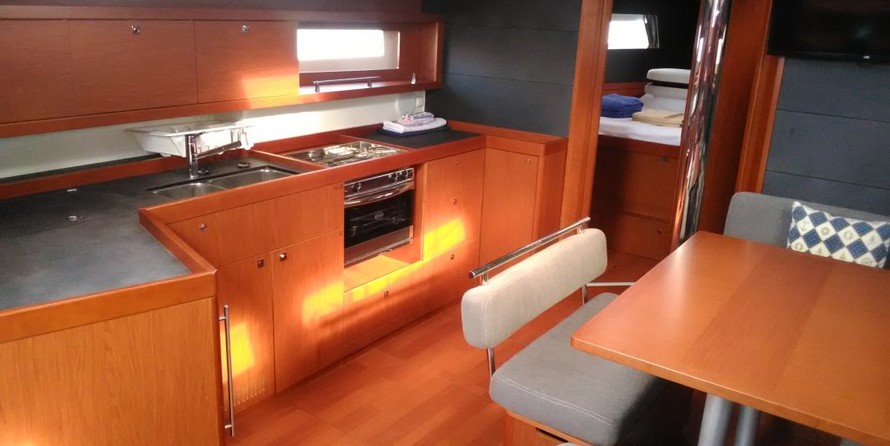 Beneteau Oceanis 45
