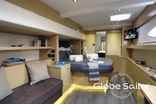 Fountaine Pajot Sanya 57