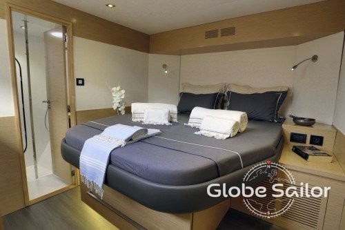 Fountaine Pajot Sanya 57