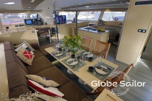 Fountaine Pajot Sanya 57