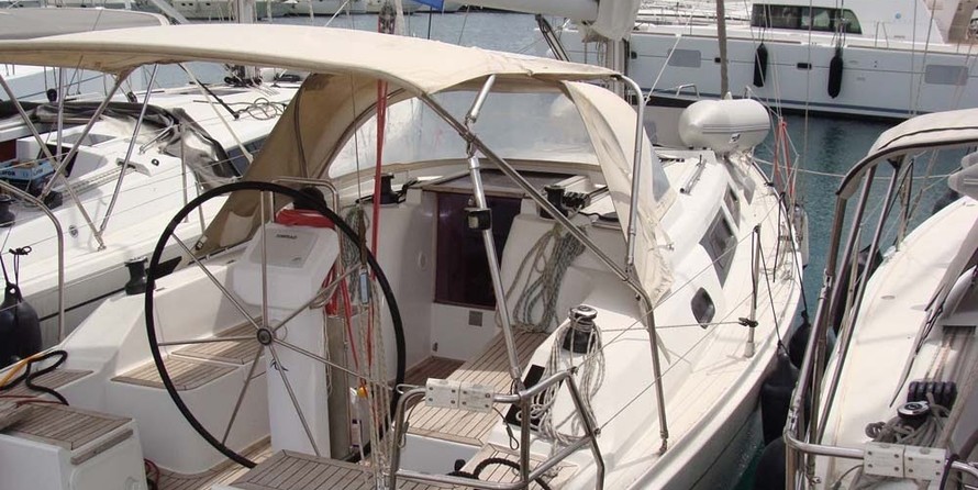 Hanse 325