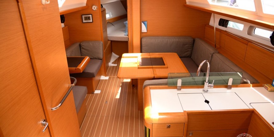 Jeanneau Sun Odyssey 419
