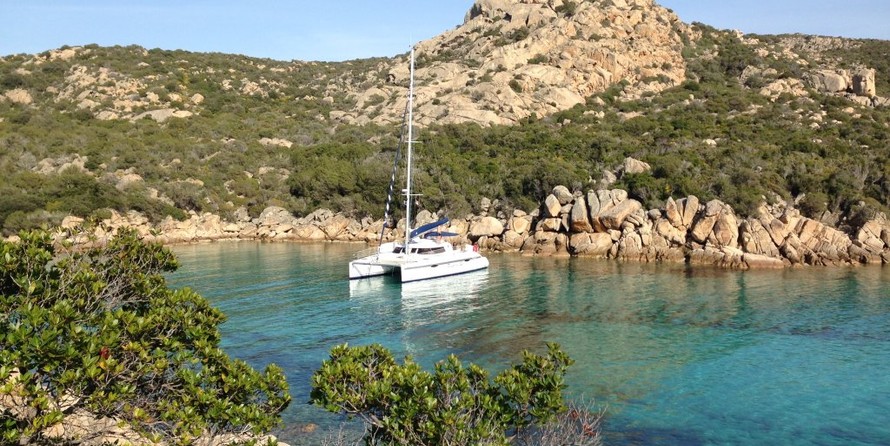 Fountaine Pajot Lavezzi 40