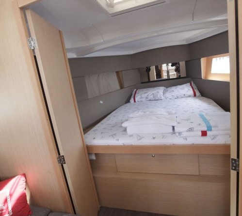 Beneteau Oceanis 38.1