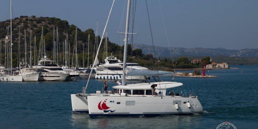 Lagoon 400