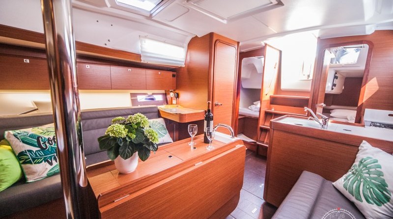 Dufour 350 Grand Large