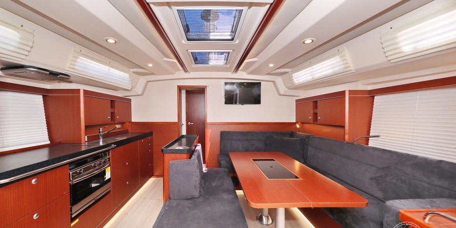 Hanse 505